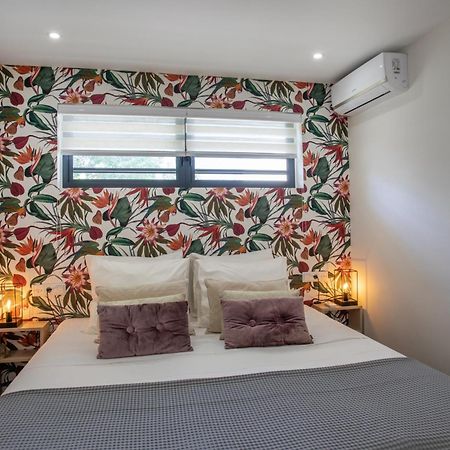 Indigo Apartments & Suites - 'Adults Only' Jan Thiel Екстер'єр фото